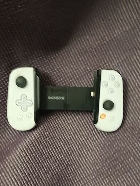 Backbone Mobile Gaming Controller - White